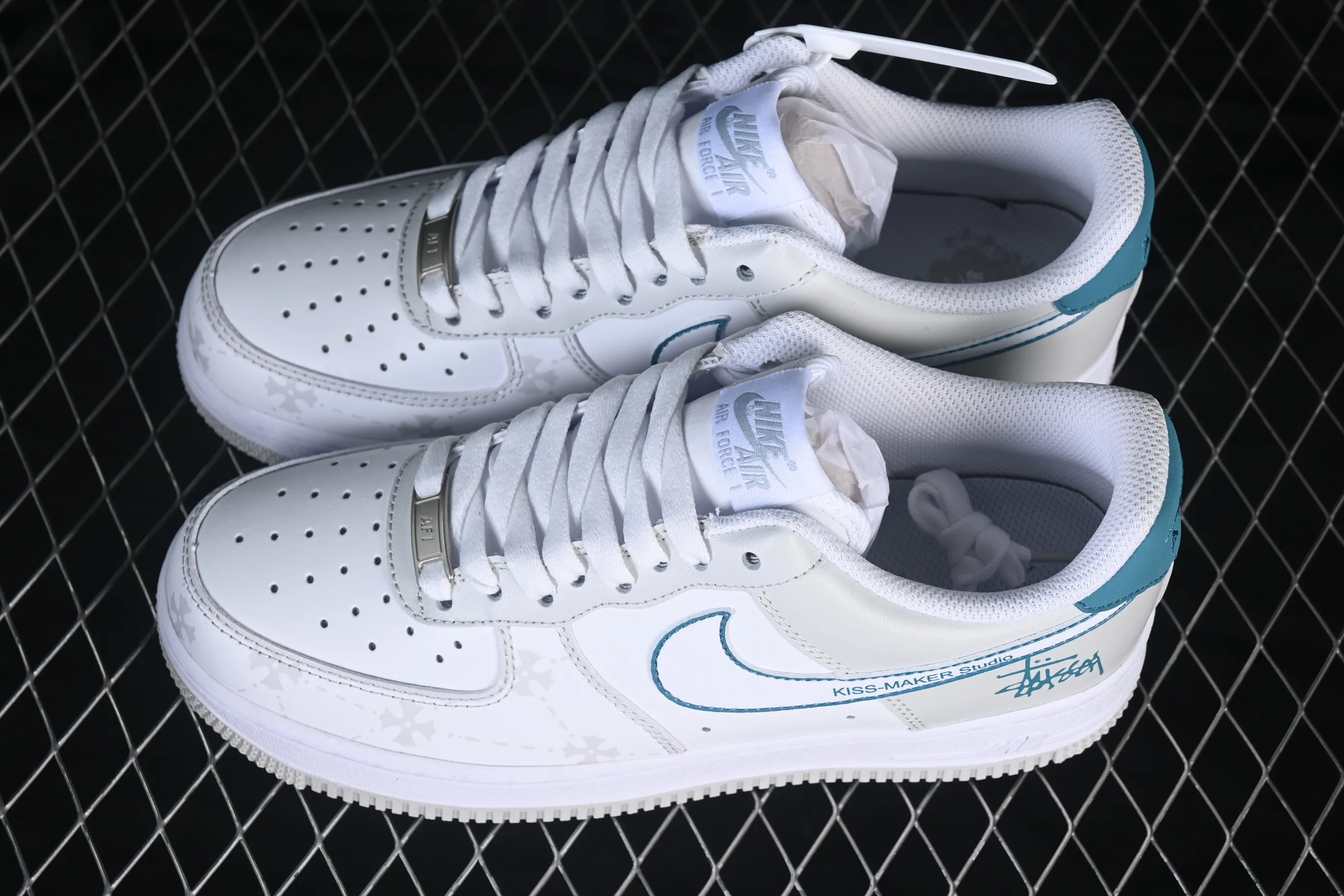 All categories Nk Air Force 1 Air Force series Nk Air Force 1 Low Air Force low-top Nike Air Force 1'07 Low Two-dimensional theme Stussy co-branded Air Force 1 low-top casual sneakers ZH0316-138